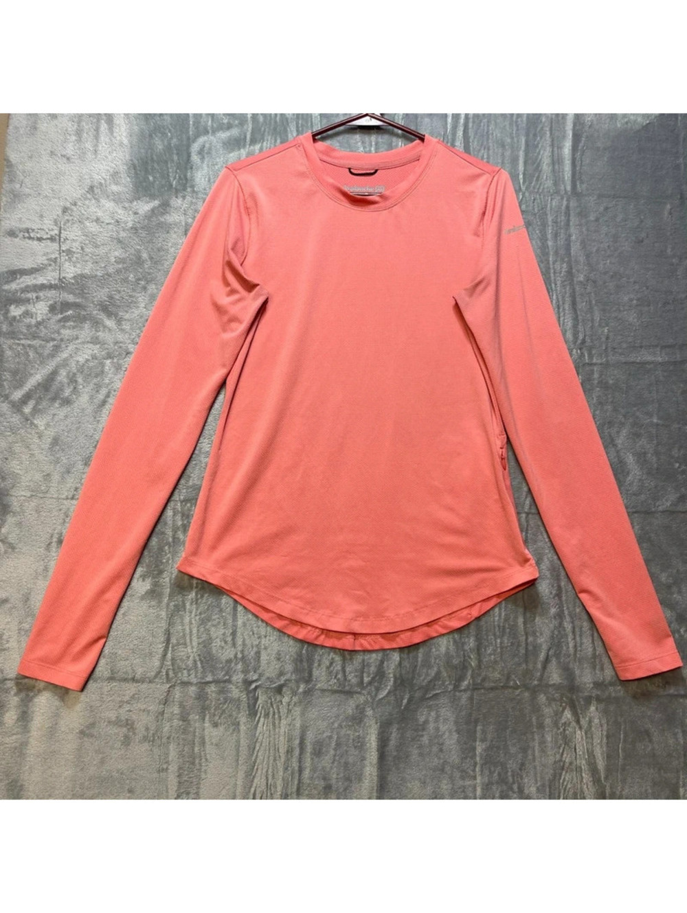 Avalanche Women's Performance Long Sleeve Athletic Top Pink Medium Thumbholes